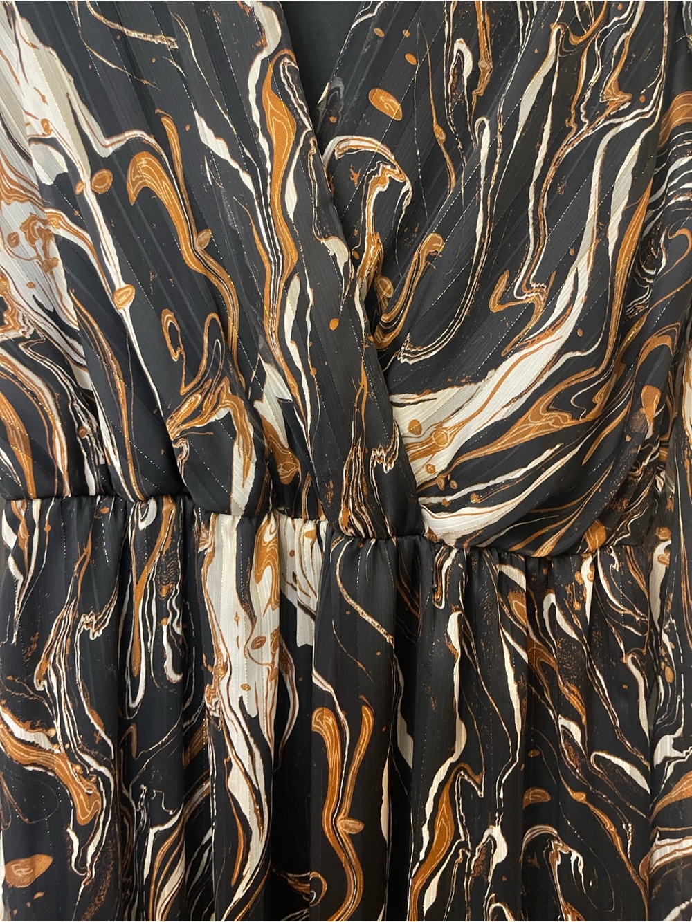 NWT Long Sleeve Marble-Print Maxi Dress in Black and Gold XL - Picture 2 of 4